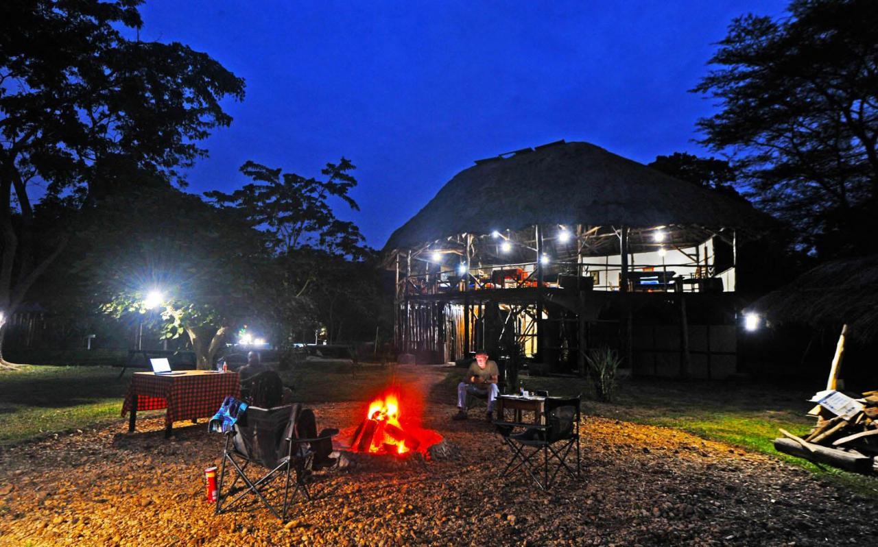 Bullbush River Camp Kihihi Exteriér fotografie
